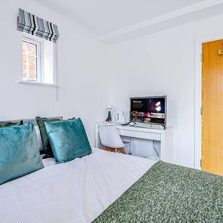 Entire House Sleeps 8 Near The River Thames Maidenhead Luaran gambar