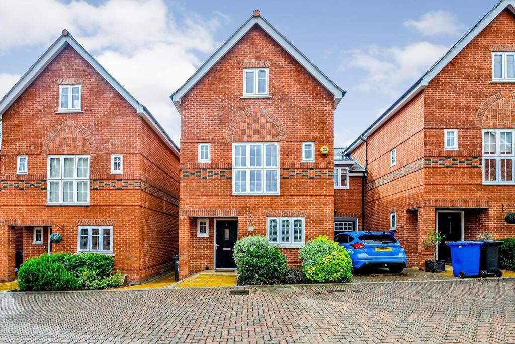 Entire House Sleeps 8 Near The River Thames Maidenhead Luaran gambar