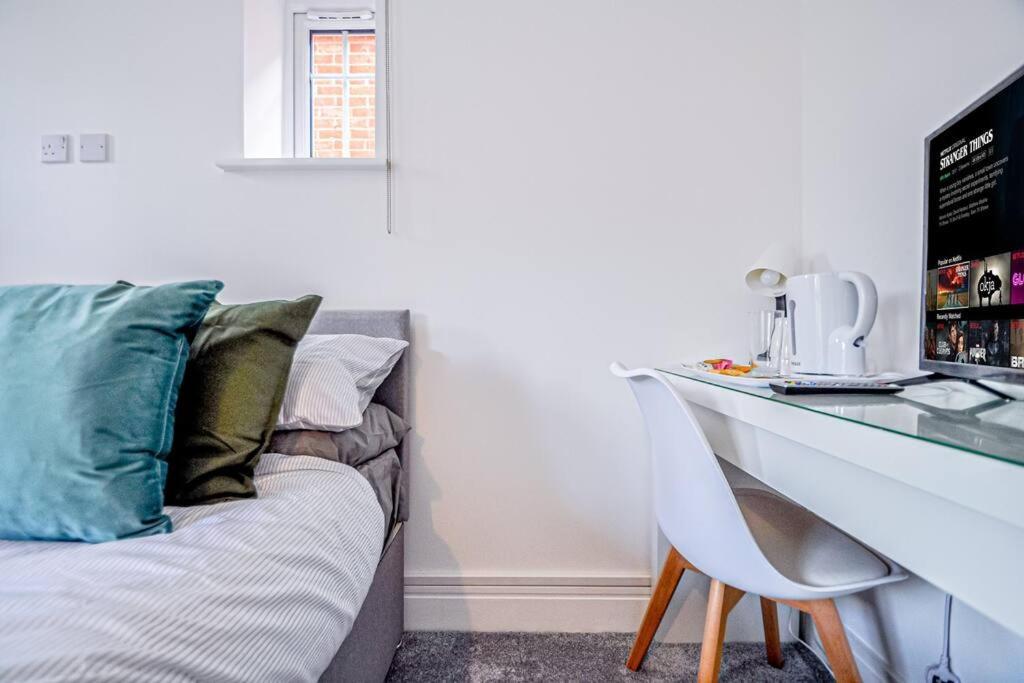 Entire House Sleeps 8 Near The River Thames Maidenhead Luaran gambar
