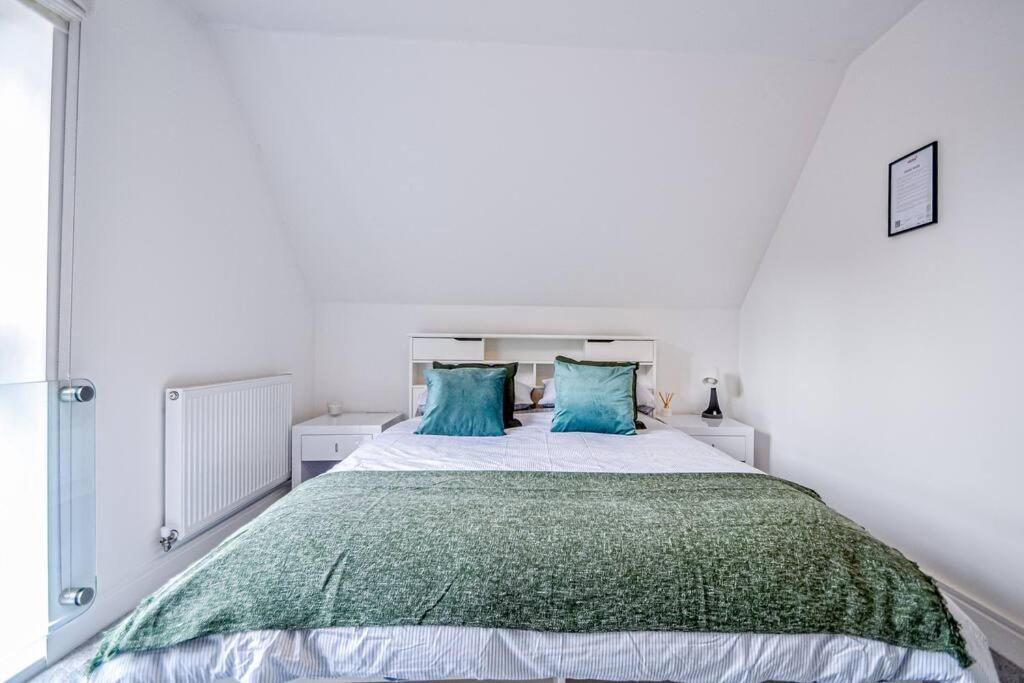 Entire House Sleeps 8 Near The River Thames Maidenhead Luaran gambar