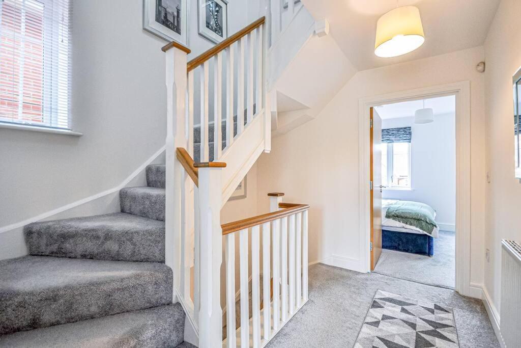 Entire House Sleeps 8 Near The River Thames Maidenhead Luaran gambar