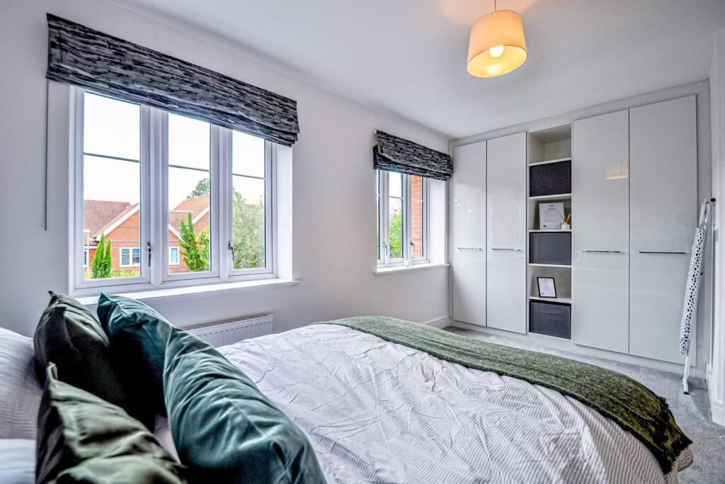 Entire House Sleeps 8 Near The River Thames Maidenhead Luaran gambar