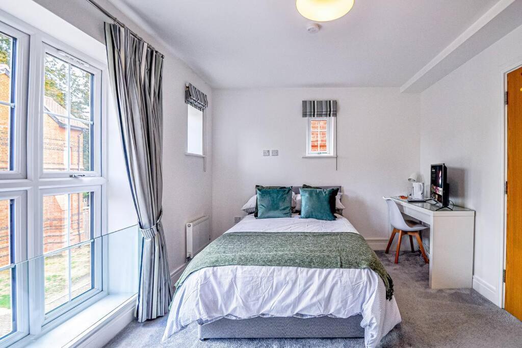 Entire House Sleeps 8 Near The River Thames Maidenhead Luaran gambar