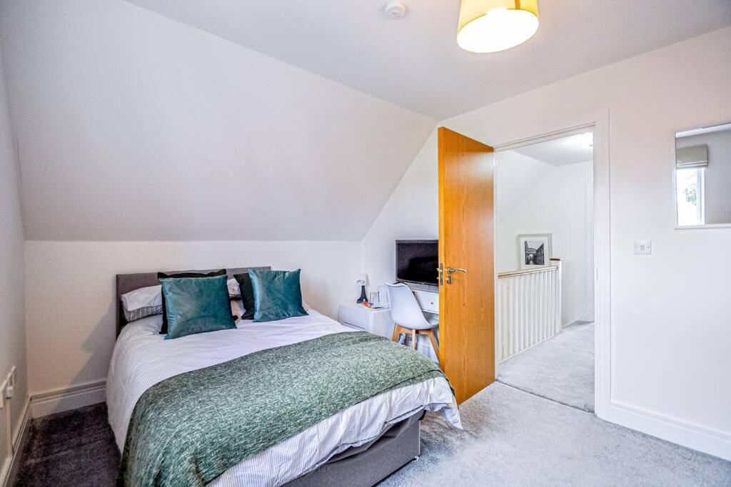 Entire House Sleeps 8 Near The River Thames Maidenhead Luaran gambar